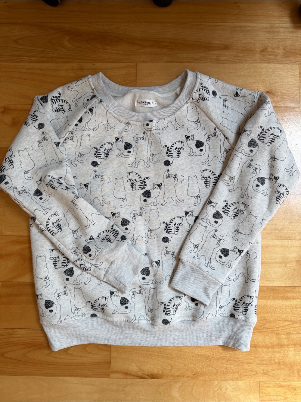 Sweatshirt with cat pattern - Picture 2 of 4